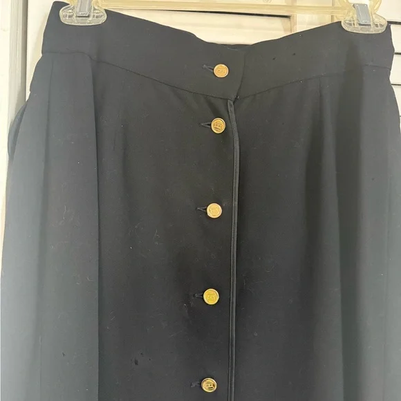Vintage CHANEL Black Skirt with Gold Buttons - Picture 10 of 10